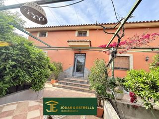 Casa en Tercia. Casa de grandes dimensiones en zona de tercia