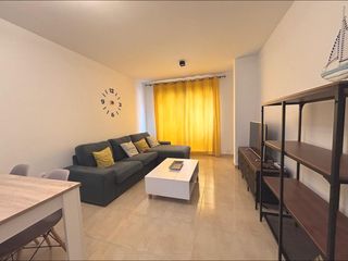 Appartement in San José. Apartamento seminuevo en san jose con plaza de garaje
