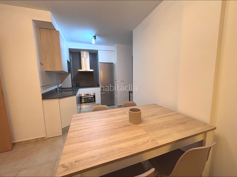 Foto fd8aa6fe-cd15-4984-a01c-e21283640cc4. Apartament amb aparcament a San José Lorca