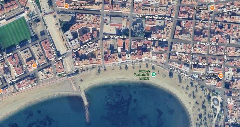 Foto c6c4a7c3-4238-41e7-bbeb-5468c0cdc5f0. Pis amb aparcament a Casco Antiguo Águilas