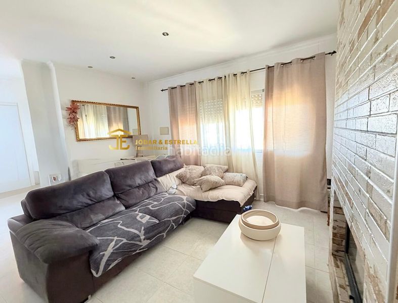 Foto f4e8eb8c-1359-44c0-ad81-335522bc0f1a. Casa con parcheggio in Purias Lorca