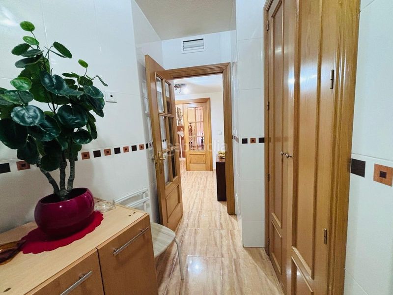 Foto a6609878-1d83-405a-8e21-8f7f7488ea77. Pis amb aparcament a Sutullena Lorca