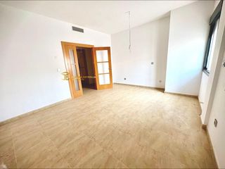 Apartment in Puerto Lumbreras. Apartamento nuevo con garaje y trastero en puerto lumbreras