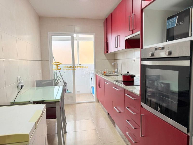 Foto 1368cad4-4d17-43f1-8855-3fa0a107865a. Flat with parking in Sutullena Lorca
