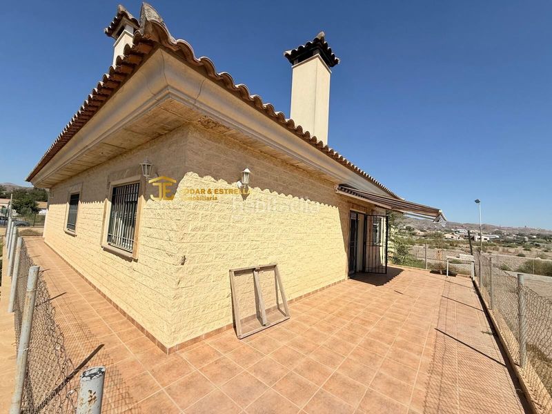 Foto 417dcd44-f5bf-49da-9561-20634ab832eb. Chalet  de 4 dormitorios en la torrecilla en Lorca