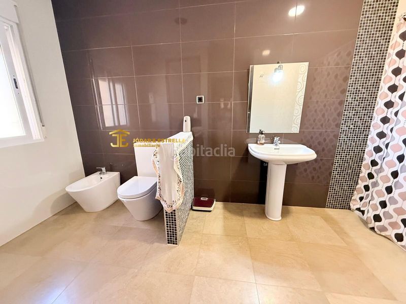 Foto cb3e7aa0-75ce-4135-a2a6-28dfdaf7794d. Chalet  de 4 dormitorios en la torrecilla en Lorca