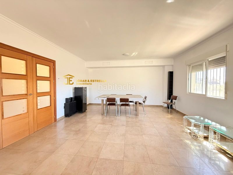 Foto f9597c51-6599-40ee-9394-81d234250f46. Chalet  de 4 dormitorios en la torrecilla en Lorca