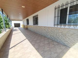Casa en San José. Chalet de 4 dormitorios sobre parcela de 1400 metros  en lorca