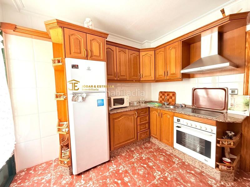 Foto 60c94df5-bd80-4fbe-8212-1da0b2f033f5. Piso  en pleno centro con 4 dormitorios reformado. en Lorca