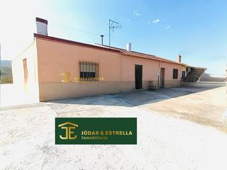 Casa en Torrecilla. Casa de campo en la torrecilla con parcela de 18.000m2.
