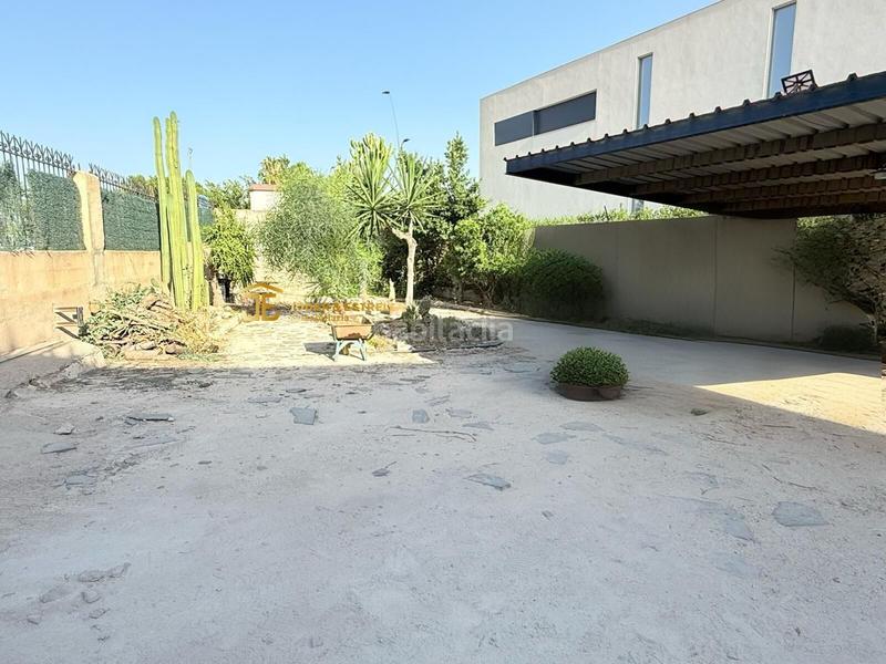 Foto f8216738-4637-4b3a-872d-3298733c6c35. Chalet avec parking dans Sutullena Lorca