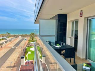 Appartement à Partida torre la sal 77. Apartamento en primera linea de la playa de torre la sal