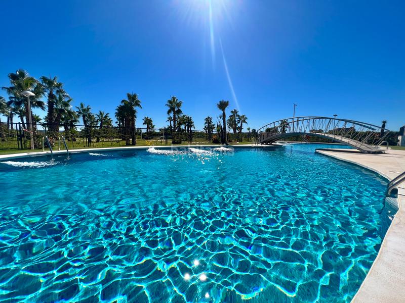 Foto 497d1b88-f4ea-48c0-b697-dcc9f3282dd0. Apartamento en partida torre la sal 77 edificio ciudad jardin 2 con 3 dormitorios en Cabanes