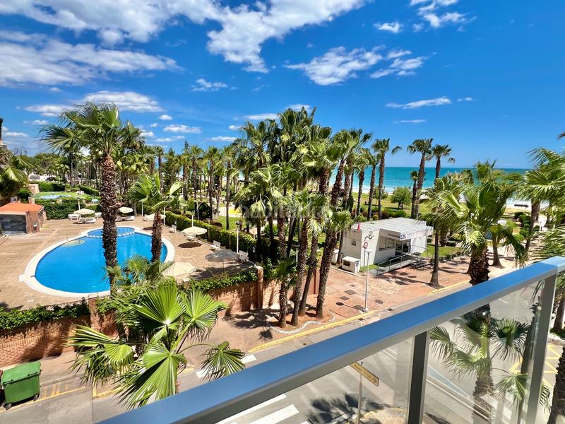 Foto 7198da66-ea31-47dc-ad06-fae59bf86165. Apartament a carrer amplaries 9 a Sol Park Oropesa del Mar