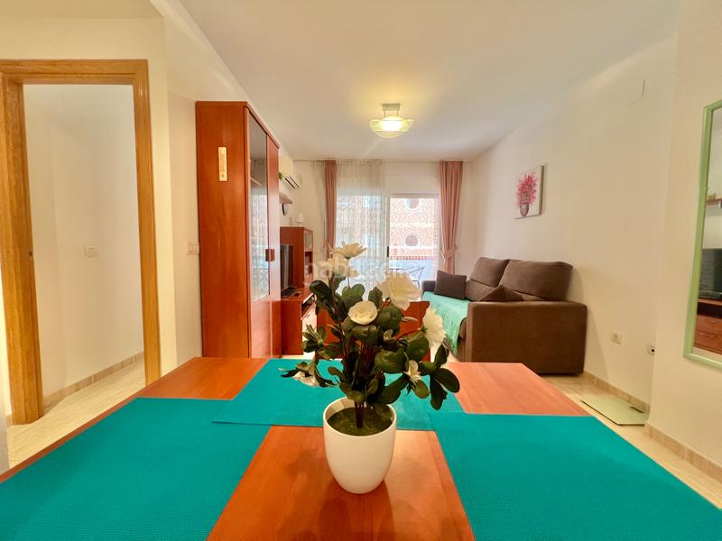 Foto 0ed630fa-5ce6-4628-aff5-42ca2ffbbb2e. Piccolo appartamento in avenida central 22 in Costa Marfil Oropesa del Mar