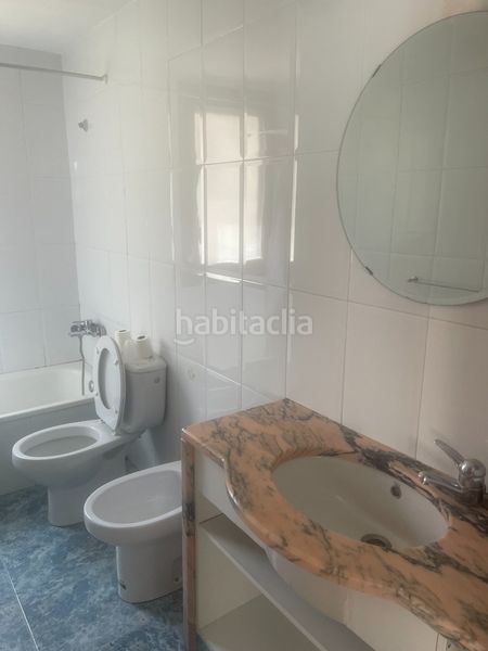 Foto 6b15f997-4296-4ebb-8a8b-556ac583280b. Rent flat with heating parking in Centre Vic