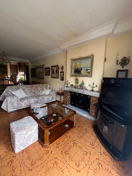 Foto 01533094-8978-4539-bd8c-e5ebd18640d7. Xalet amb xemeneia calefacció aparcament piscina a Valdemorillo