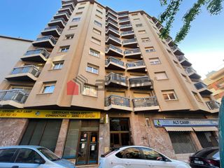 Etagenwohnung in Carrer de la vallvera 6. Piso en el centro de valls