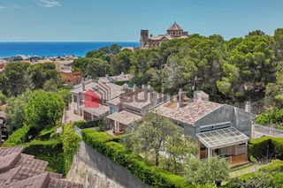 Maison jumel�e  Carrer comunid� 11. Casa adosada zona altafulla pueblo c/ comunido