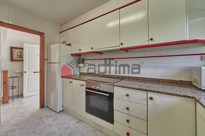 Foto 4bbf96b7-c035-4887-bd9f-76ed5fb21bd2. Casa adossada a carrer comunidó 11 a Altafulla