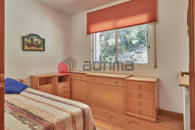 Foto e0784214-56aa-480e-9124-c645719a61f1. Casa adossada a carrer comunidó 11 a Altafulla