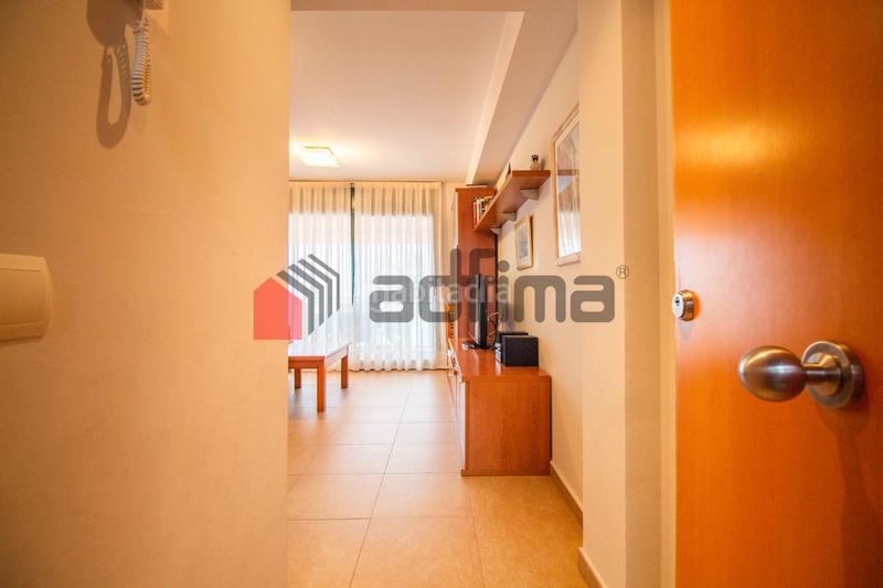 Foto 60f9622f-3b2c-4512-821e-a0aae95f90e8. Alquiler apartamento en via augusta 51 alquiler temporada zona playa (septiembre - junio) en Altafulla