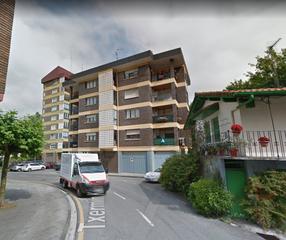 Local Comercial en Txermin kalea 3. Se vende local ideal gremios