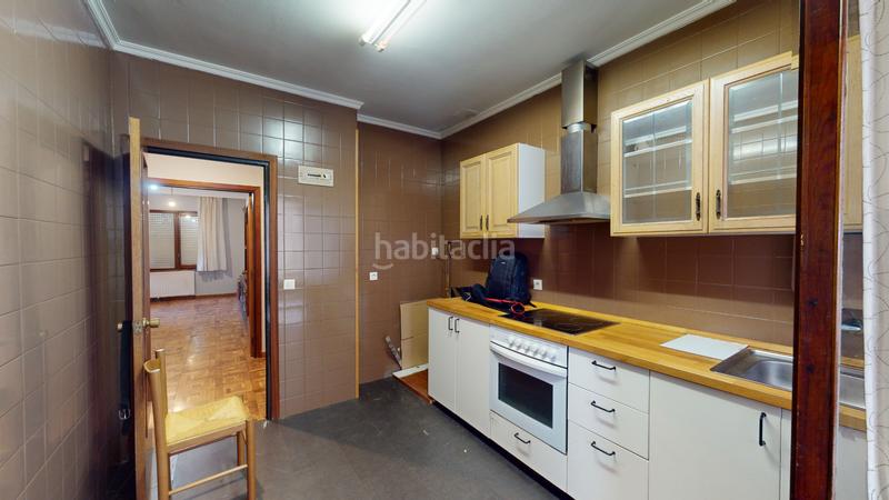 Foto f31e36dc-2bce-48c6-ac16-5d59483f30e7. Piso en calle patxi arrazola 41 piso amplio para hacer a tu gusto en Leitza