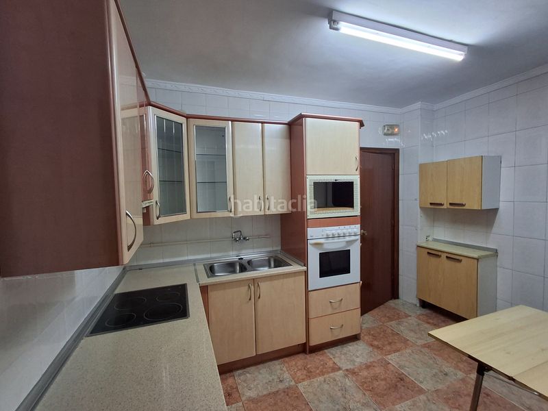 Foto 3ee881df-5444-442a-b6be-fd4800b025b6. Casa amb calefacció a Puebla de Almoradiel (La)