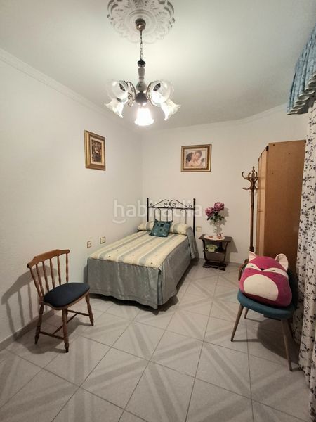 Foto e9cc2856-0f69-4e27-ac72-ffd6b116dff0. Casa amb xemeneia calefacció a Puebla de Almoradiel (La)