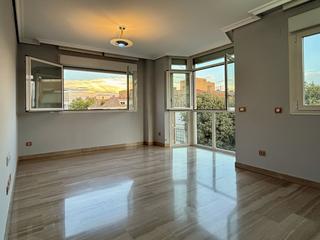 Lloguer Pis a Bahia de alcudia 9. Piso en alquiler en barajas  coronales, 2 dormitorios.
