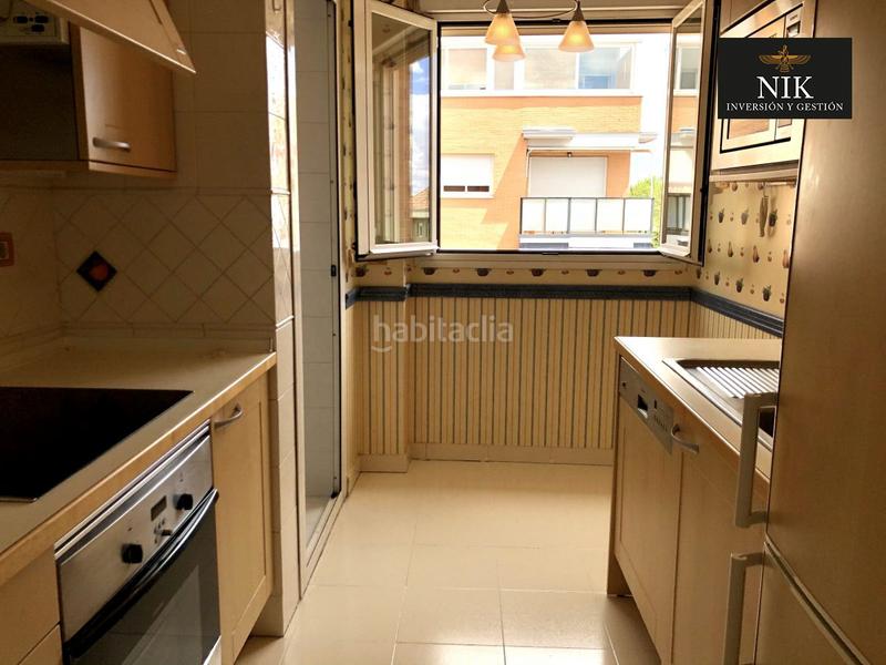 Foto 9d83b7b9-abb8-483e-b87d-7be68810ac64. Alquiler piso en bahia de alcudia 9 piso en alquiler en barajas coronales, 2 dormitorios. en Madrid