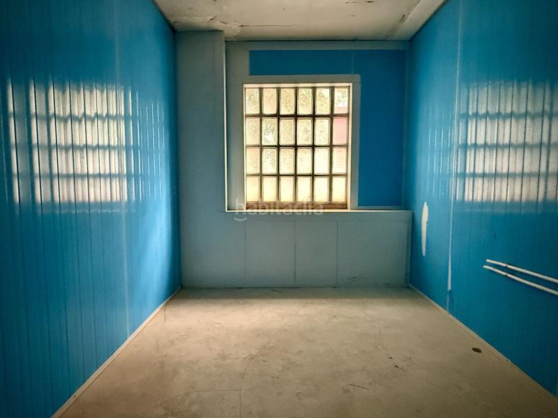 Foto 65b1224c-1f66-42ce-b7d6-211db569d3c1. Local commercial dans santa leonor 37 dans Simancas Madrid