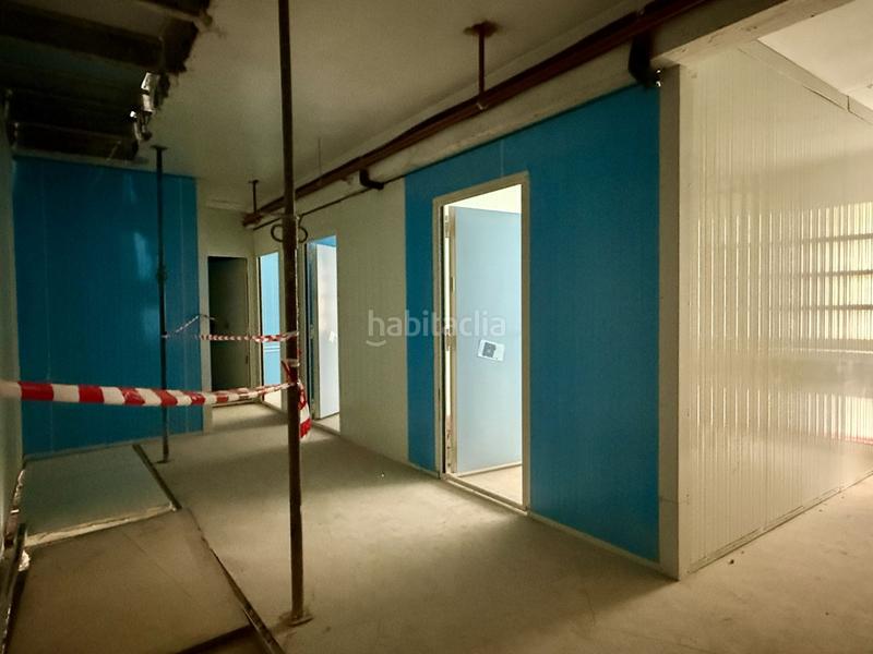 Foto 6bf18aba-0e92-4037-a2ad-3c01cc0c9a38. Local commercial dans santa leonor 37 dans Simancas Madrid