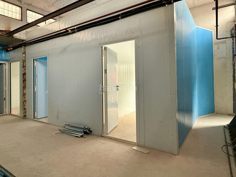 Foto ba548934-0cf2-4304-8ee3-7fb57e561c61. Local commercial dans santa leonor 37 dans Simancas Madrid