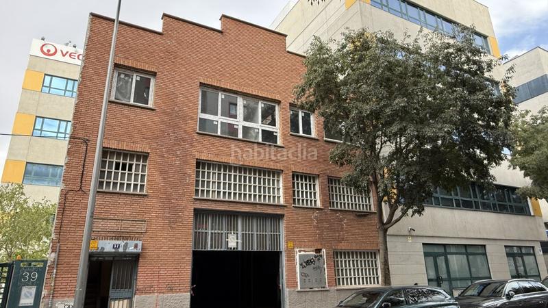 Foto d2029b57-374e-4cd4-b2ba-c926d9a5cc01. Local commercial dans santa leonor 37 dans Simancas Madrid