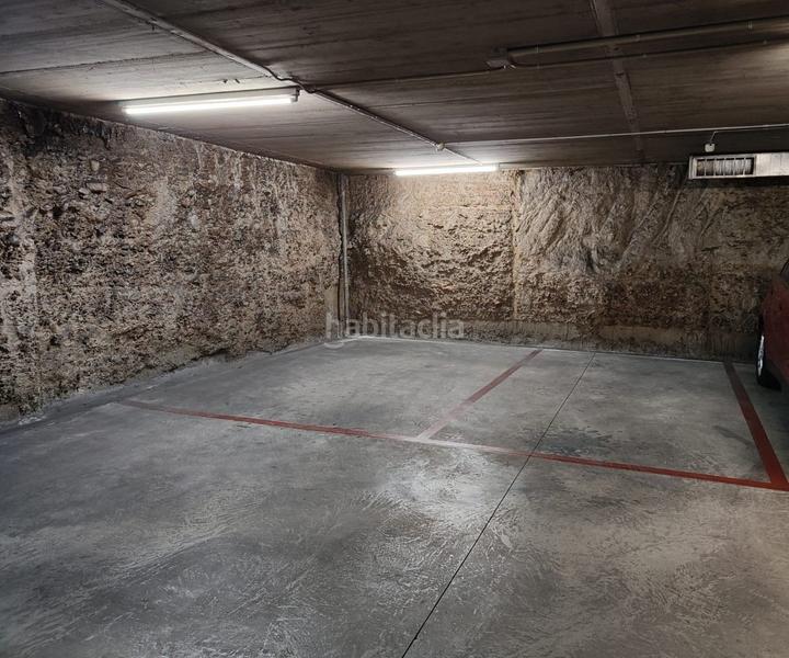 Foto 62e112b2-5413-4cfb-b172-199bf3cfae90. Parking coche en carrer de la independència 1d en Terrassa