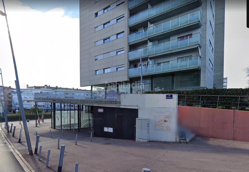 Foto 0f5da55a-1535-4d1a-89bf-a59bf226de43. Parking voiture dans carrer de la independència 1d dans Terrassa