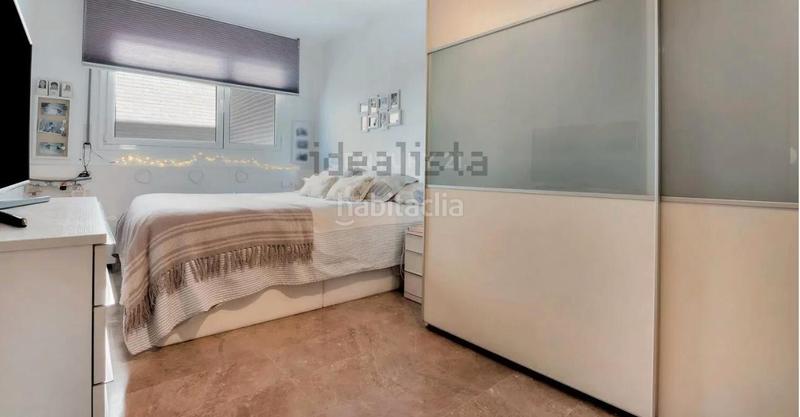 Foto 5dd9f8d2-7488-47f3-af89-2bc3a65f0896. Duplex with heating parking in Cementiri Vell Terrassa