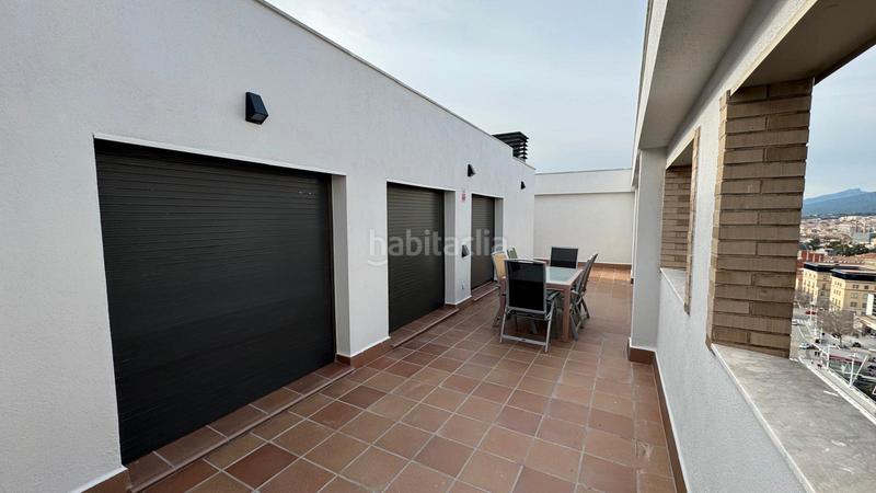 Foto ff62ad64-583e-43cb-9159-fae4eba6398d. Duplex with heating parking in Cementiri Vell Terrassa
