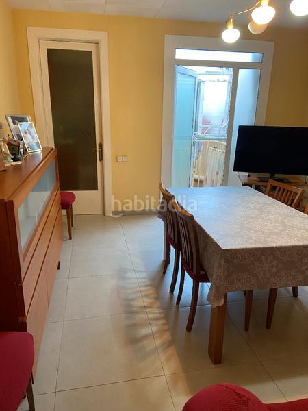 Foto 66f7d9f0-1bd6-469a-86e2-0880a5facd9f. Casa a schiera con camino riscaldamento in Can Boada Terrassa