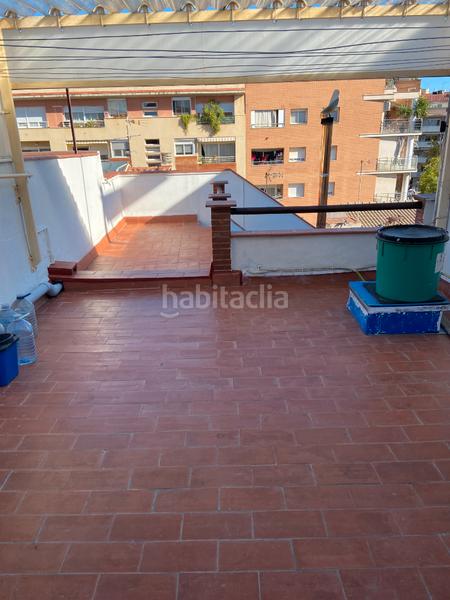 Foto 809c5a58-c6bb-4c78-8d49-58a7b547dd86. Casa a schiera con camino riscaldamento in Can Boada Terrassa