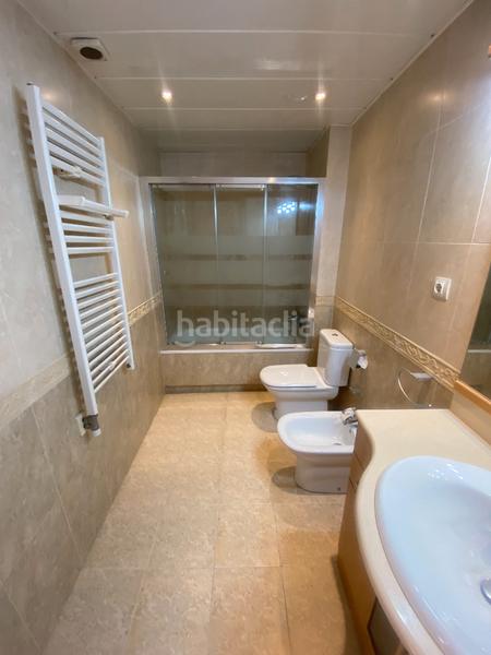 Foto 41040861-465e-474f-991e-b81b6ad25c01. Piso llum, comoditat i bona distribució al centre en Sabadell