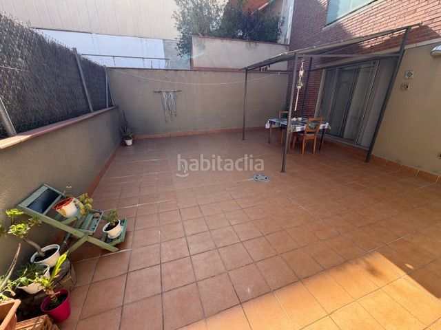 Foto 8d03a664-ef50-4d14-a701-5c36e0de239f. Planta baixa amb calefacció a Torrent d'en Pere Parres Terrassa