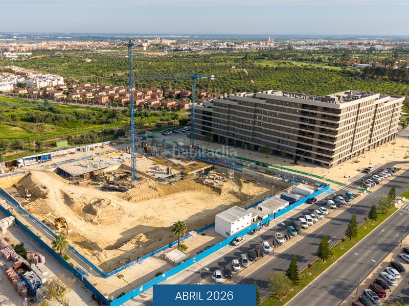 Foto 1592bdf5-a1f3-43d9-a1e6-bd7b794d7073. Casa adossada 139m<sup>2</sup> amb calefacció aparcament piscina a Tomares