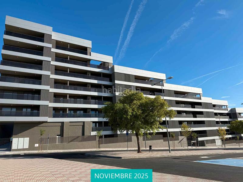 Foto b60686bd-640f-4bce-87b1-de0d70f65dbb. Angebot Insur Altos del Aire Mistral in Tomares. Wohnungen von Neubauten