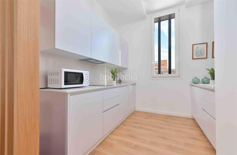 Foto 55bb6d23-b87e-496a-aee7-1e2ad54e6ed4. Locale commerciale 59m<sup>2</sup> in calle amperio 1 in Sta. Aurelia - Cantábrico - Atlàntico - La Romería Sevilla