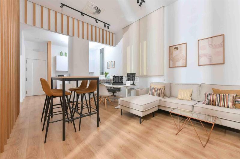 Foto 80289746-279e-439d-aa5e-71555cb5902b. Locale commerciale 59m<sup>2</sup> in calle amperio 1 in Sta. Aurelia - Cantábrico - Atlàntico - La Romería Sevilla