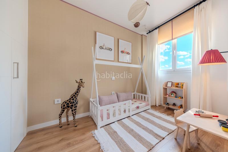 Foto 30c3d6b8-b315-45c4-be54-1db8b0425719. Haus 143m<sup>2</sup> mit pool in Entrenúcleos Dos Hermanas