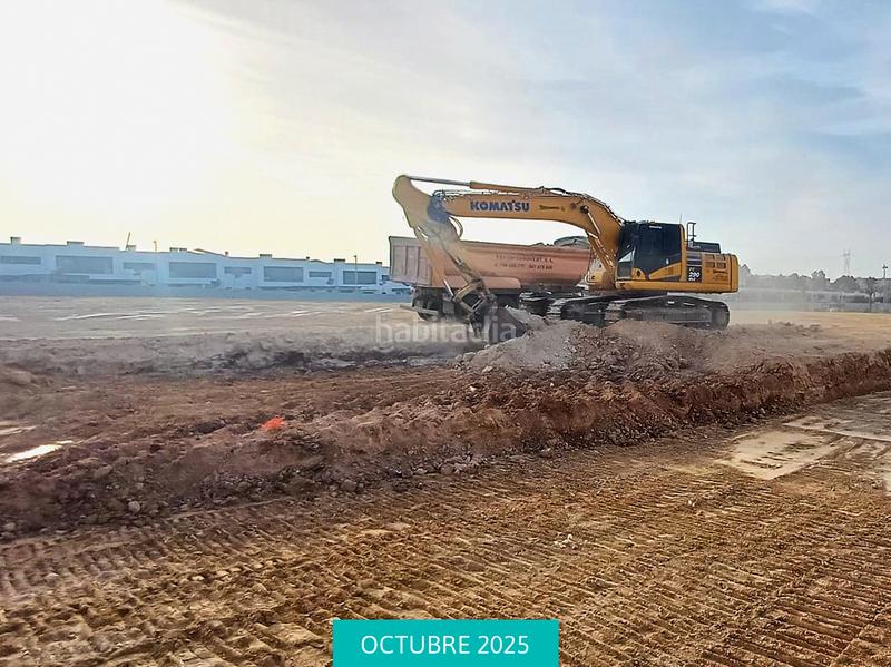 Foto f5ee6359-b62a-4649-b997-cb3c000c05a7. Haus 143m<sup>2</sup> mit pool in Entrenúcleos Dos Hermanas